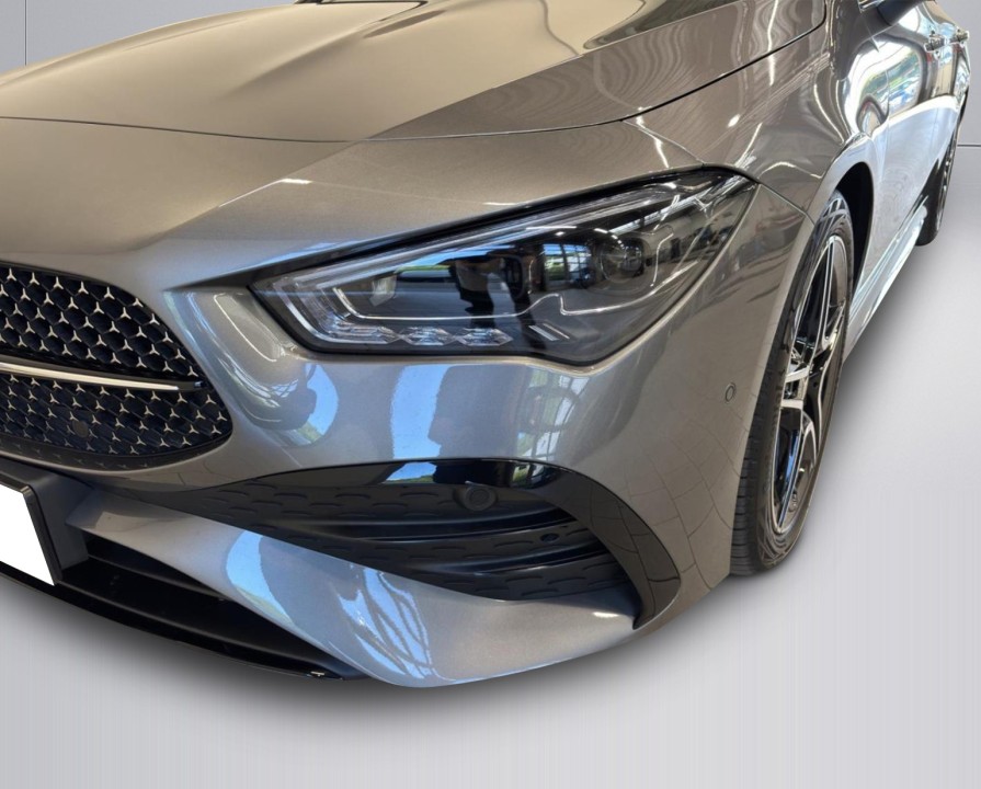 Mercedes-Benz CLA 220 4MATIC AMG - foto 13