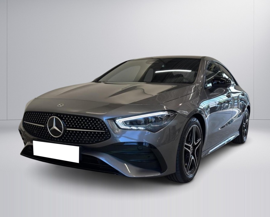 Mercedes-Benz CLA 220 4MATIC AMG
