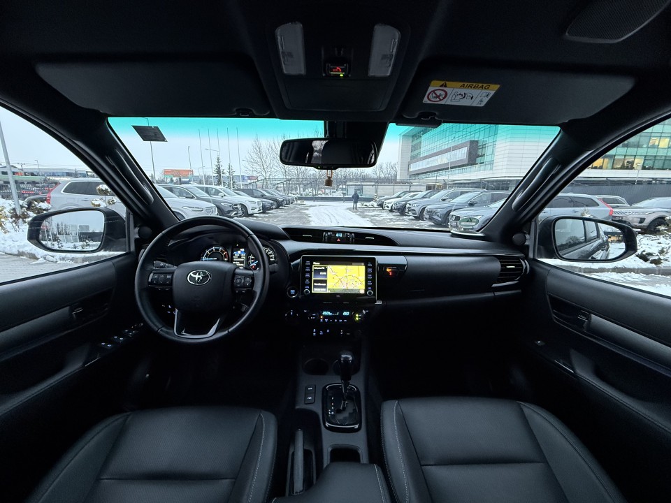 Toyota Hilux Double Cab Invincible - foto 21