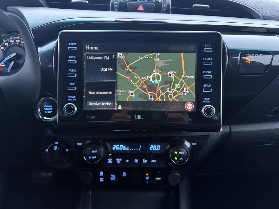 Toyota Hilux Double Cab Invincible - foto 23