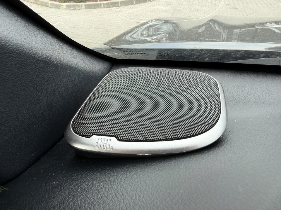 Toyota Hilux Double Cab Invincible - foto 27