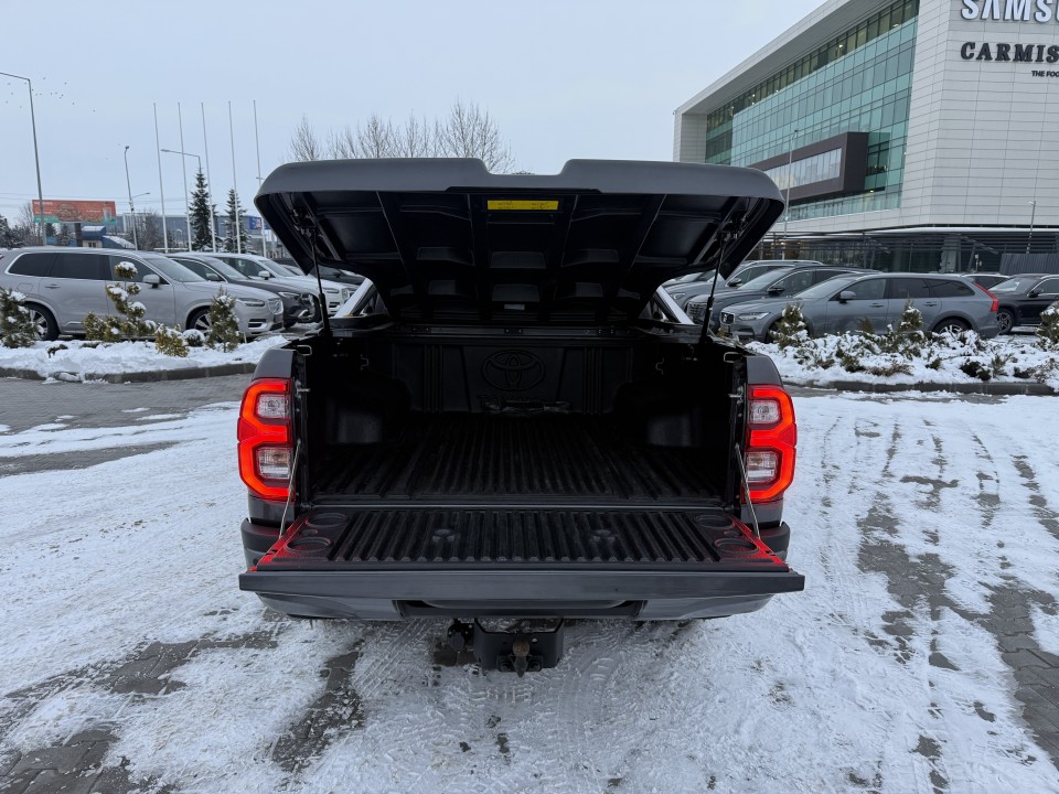 Toyota Hilux Double Cab Invincible - foto 29