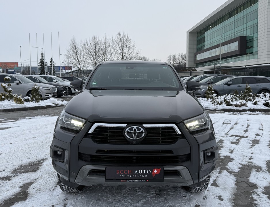 Toyota Hilux Double Cab Invincible - foto 8