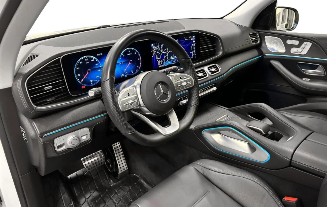 Mercedes-Benz GLE 400d 4Matic AMG - foto 8