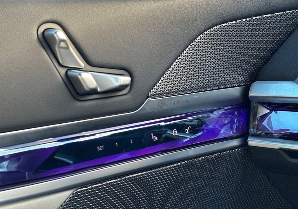 BMW Seria 7 xDrive740d - foto 10