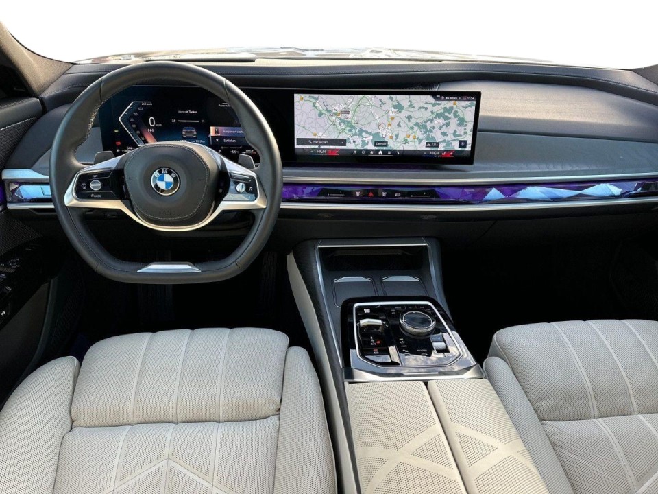 BMW Seria 7 xDrive740d - foto 7