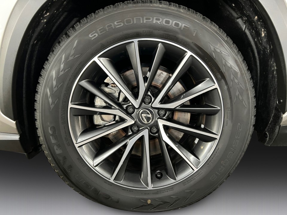 Lexus Seria NX 350h Executive - foto 22