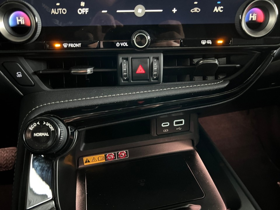 Lexus Seria NX 350h Executive - foto 18