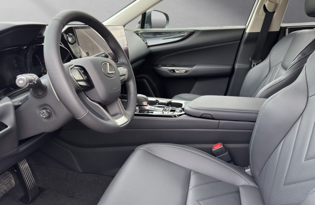 Lexus Seria NX 350h Business - foto 10