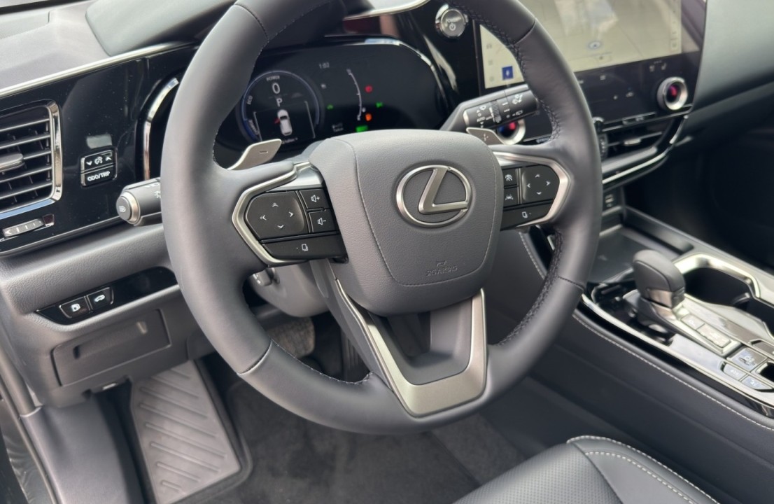 Lexus Seria NX 350h Business - foto 9