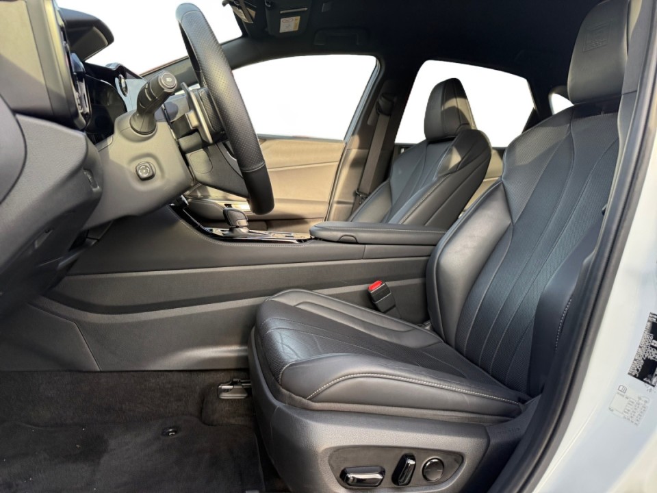 Lexus Seria NX 450h+ F-Sport - foto 11