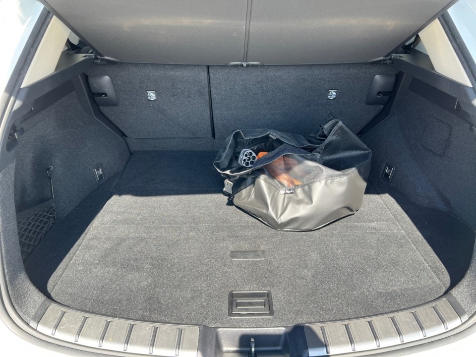 Lexus Seria NX 450h+ - foto 20