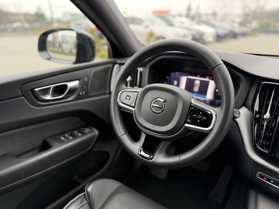 Volvo XC 60 T8 Recharge AWD Polestar Engineered - foto 28