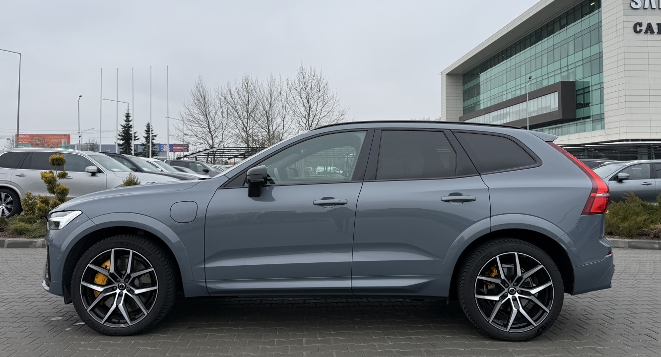 Volvo XC 60 T8 Recharge AWD Polestar Engineered - foto 6