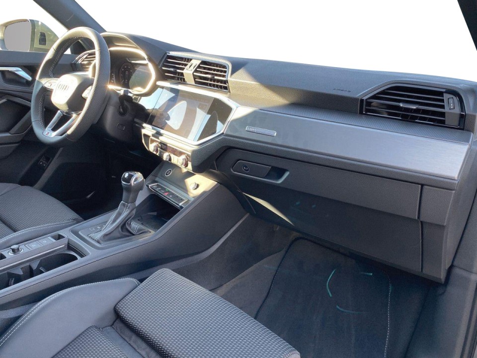 Audi Q3 45 TFSIe S-tronic S-line - foto 6