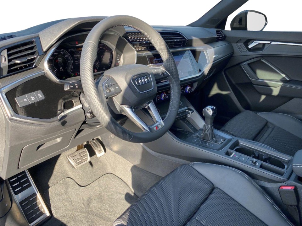 Audi Q3 45 TFSIe S-tronic S-line - foto 10