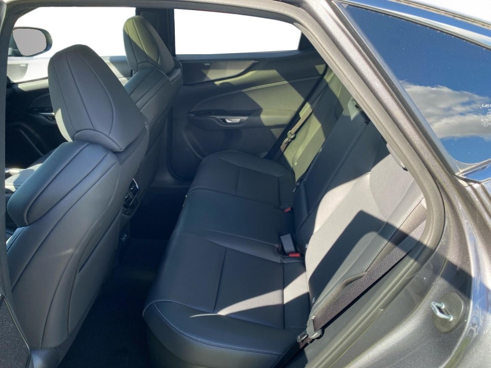 Lexus Seria NX 350h F-Sport - foto 10