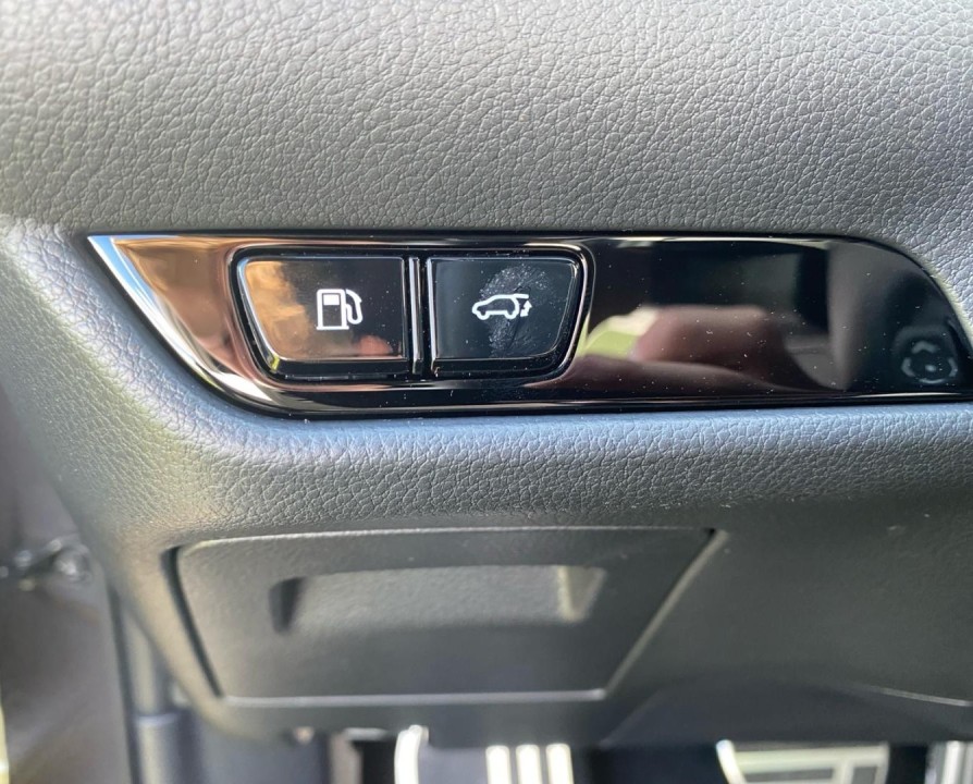 Lexus Seria NX 350h F-Sport - foto 17