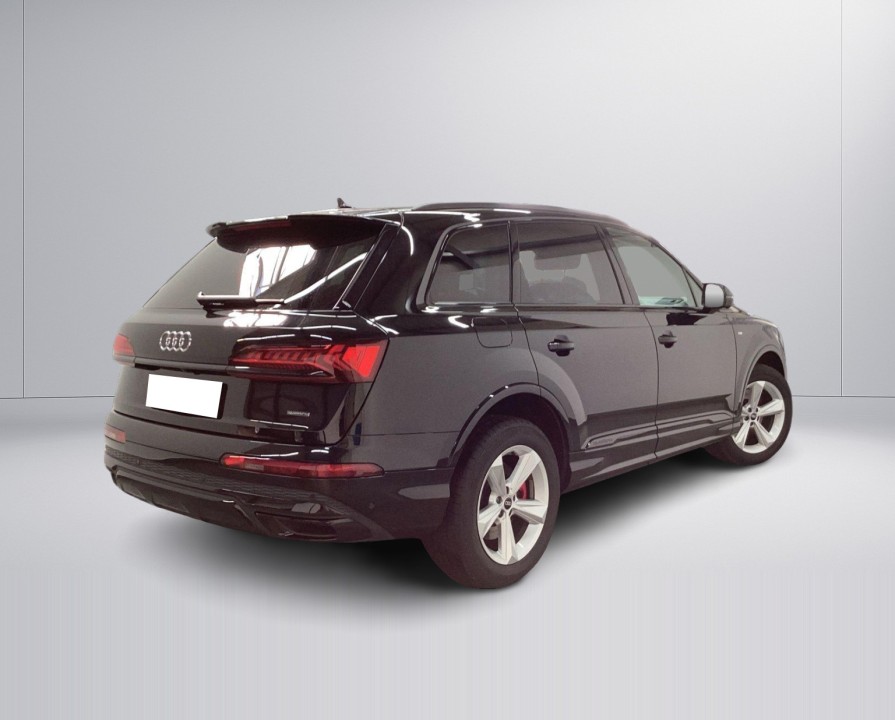 Audi Q7 45 TDI Quattro S-line (2)