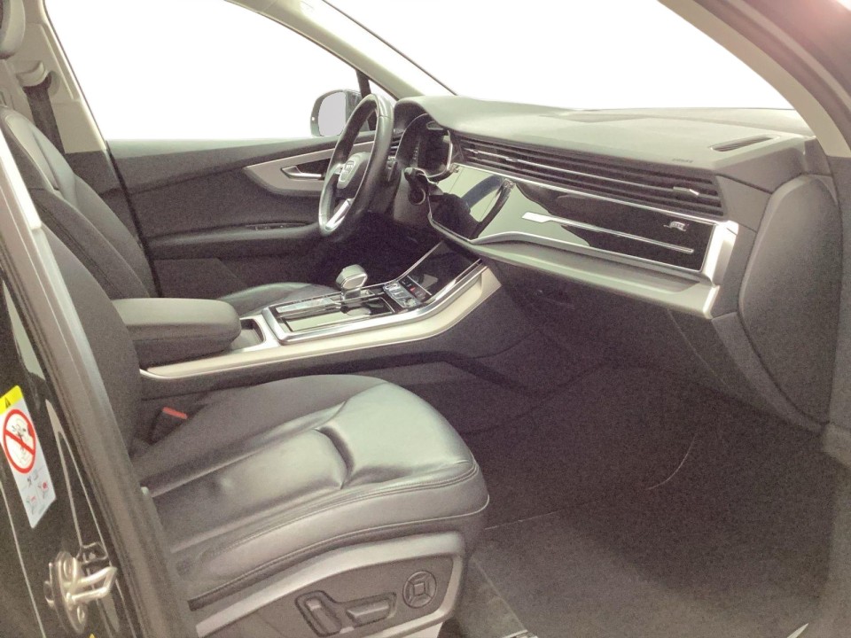Audi Q7 45 TDI Quattro S-line (3)