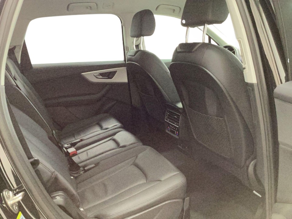 Audi Q7 45 TDI Quattro S-line (4)