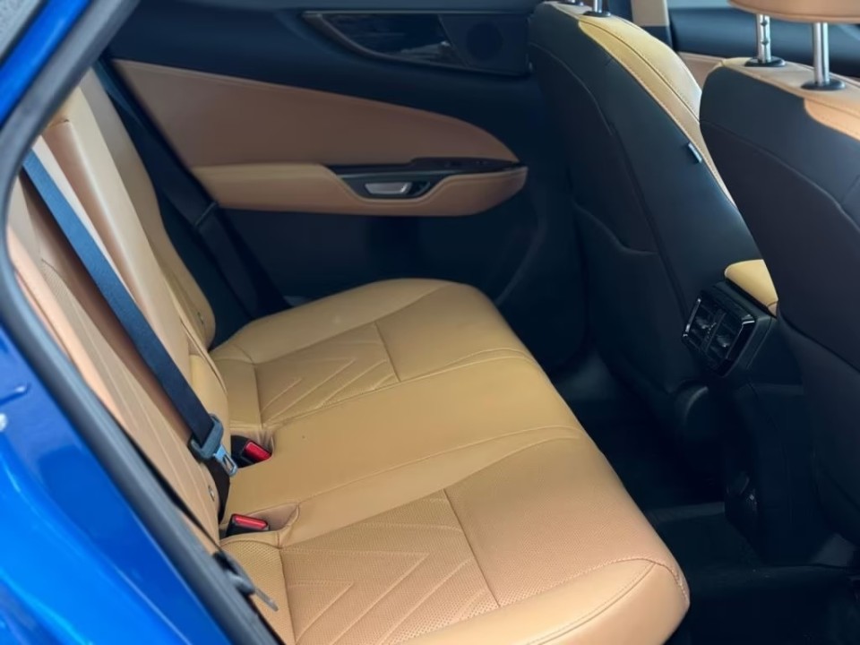 Lexus Seria NX 350h Executive - foto 15