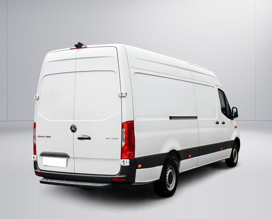 Mercedes-Benz Sprinter 317 CDI L3H2 (2)
