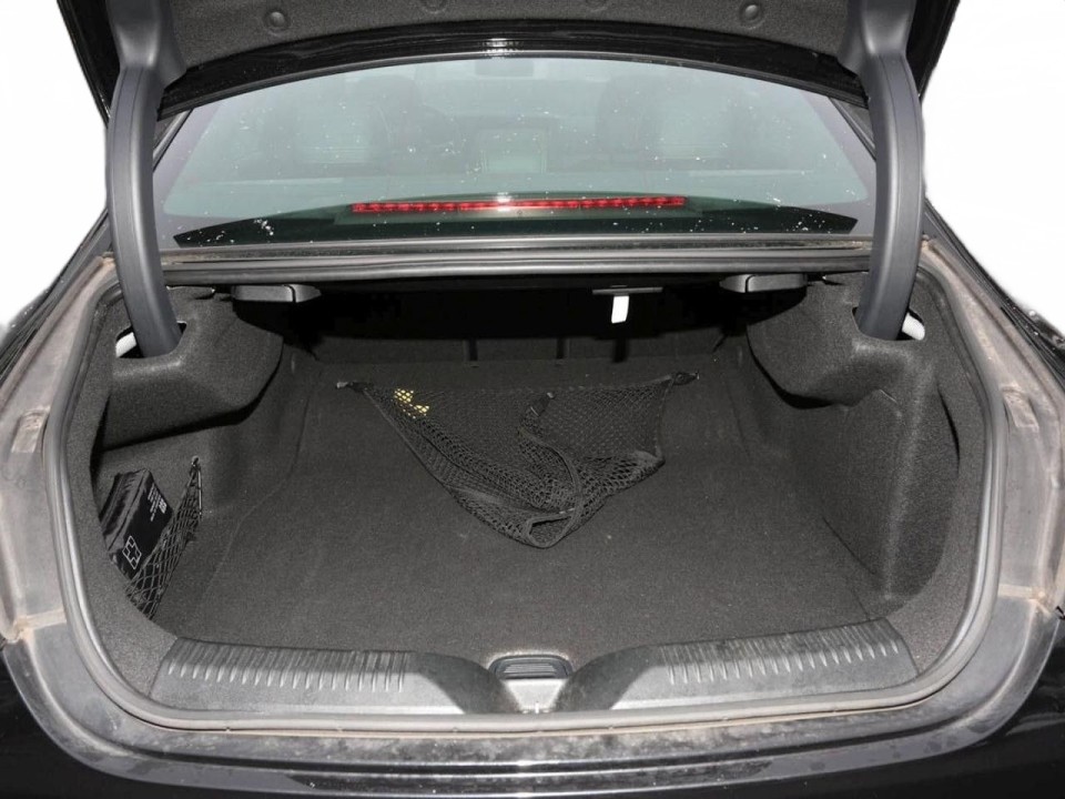 Mercedes-Benz CLS 300d 4MATIC AMG Line - foto 26