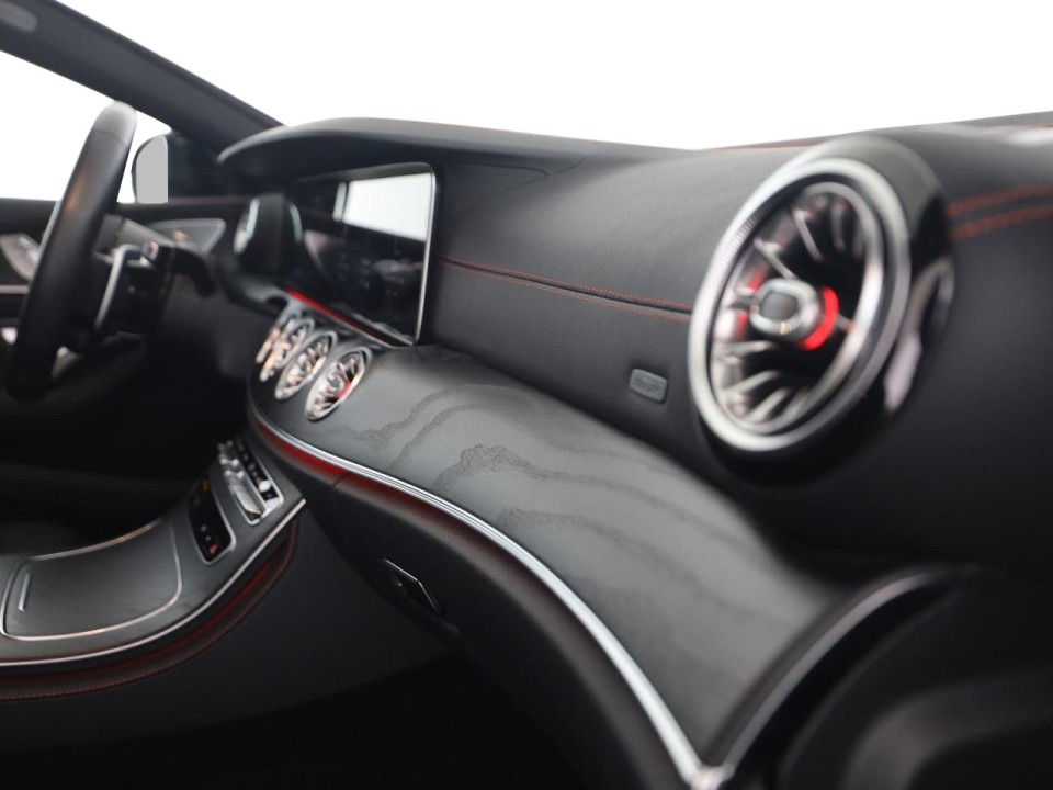 Mercedes-Benz CLS AMG 53 4MATIC+ - foto 14