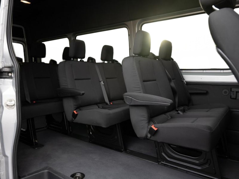 Mercedes-Benz Sprinter 317CDI Tourer L3H2 (4)