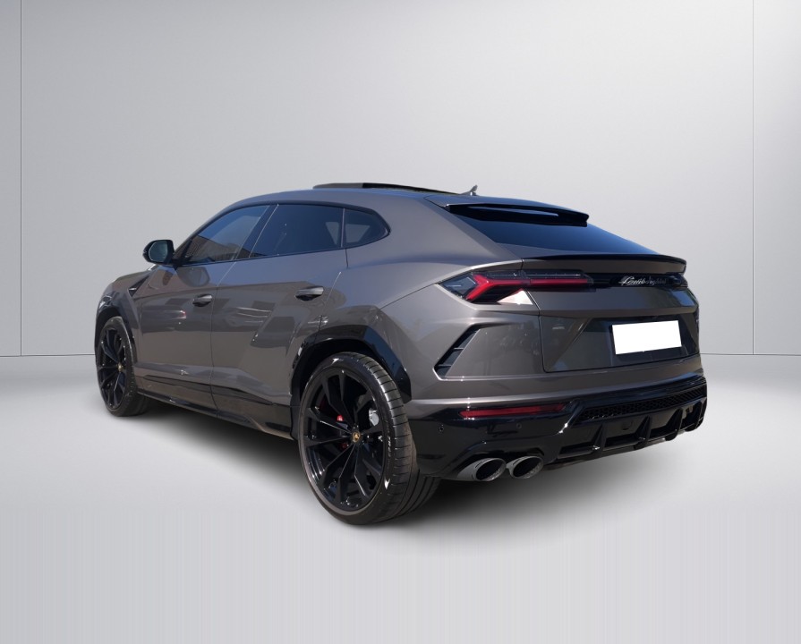 Lamborghini URUS (5)
