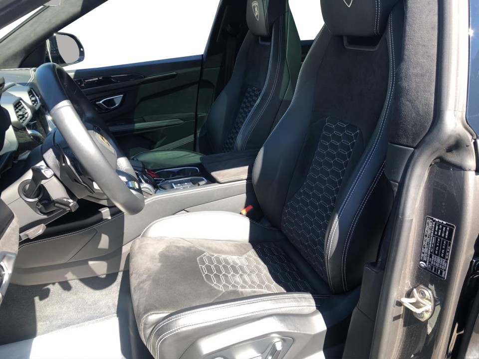 Lamborghini URUS - foto 10