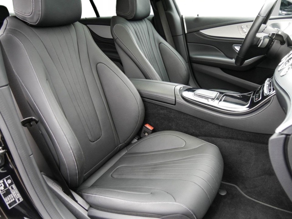 Mercedes-Benz CLS 400d 4MATIC AMG Line - foto 8