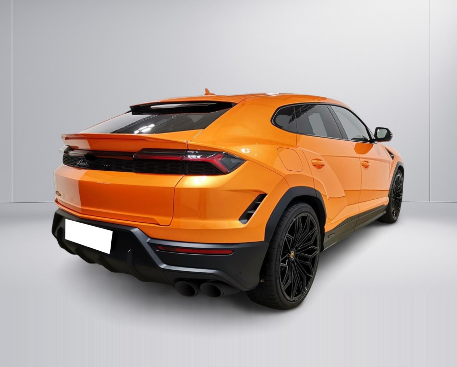 Lamborghini URUS (3)