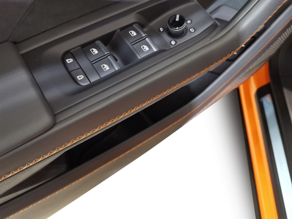 Lamborghini URUS - foto 23