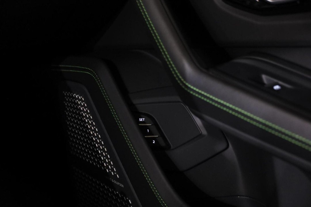 Lamborghini URUS - foto 30