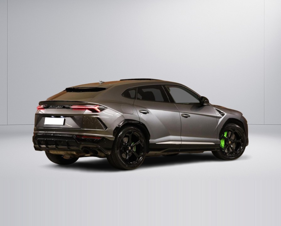 Lamborghini URUS (3)