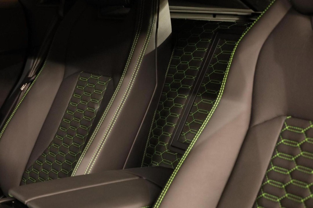 Lamborghini URUS - foto 12