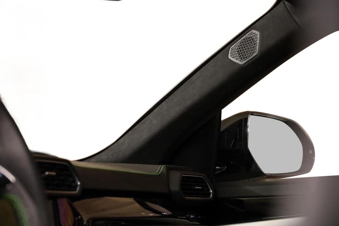 Lamborghini URUS - foto 35