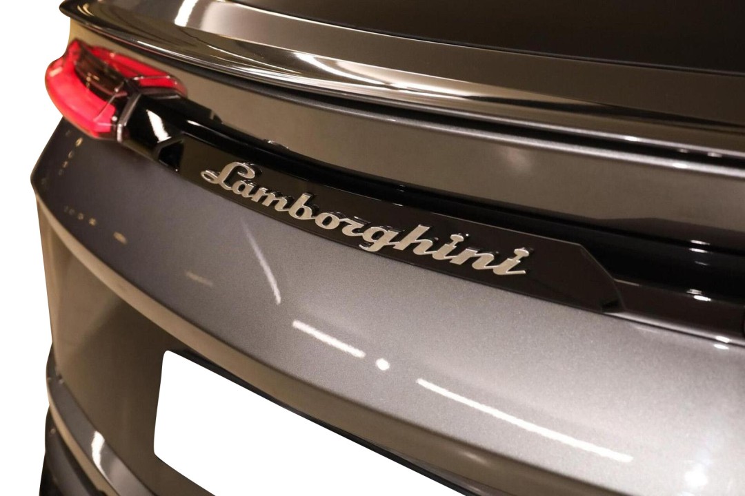 Lamborghini URUS - foto 41