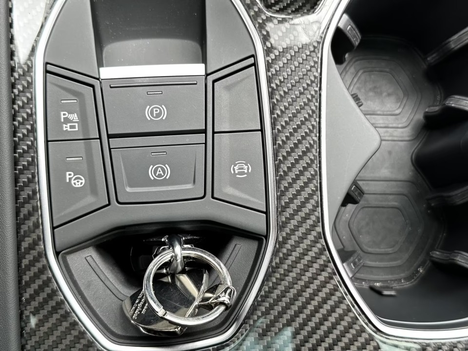 Lamborghini URUS - foto 19