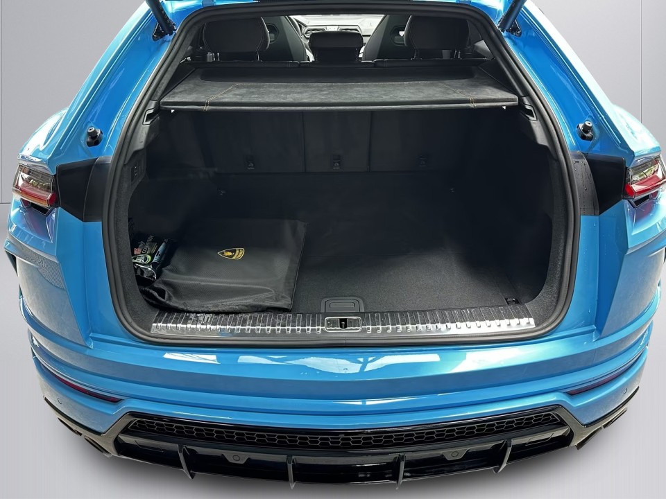 Lamborghini URUS - foto 39