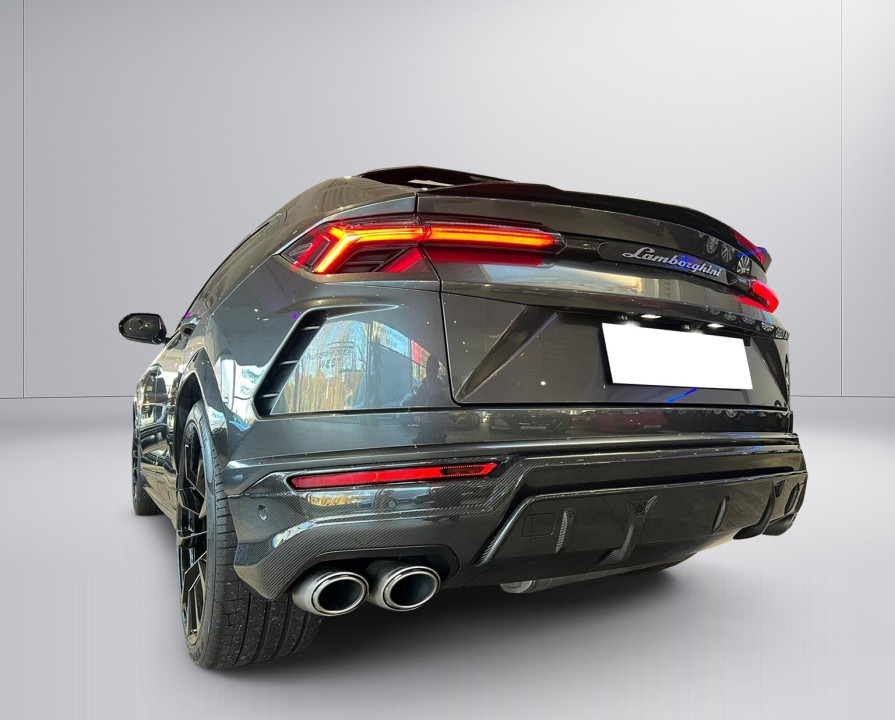Lamborghini URUS (5)