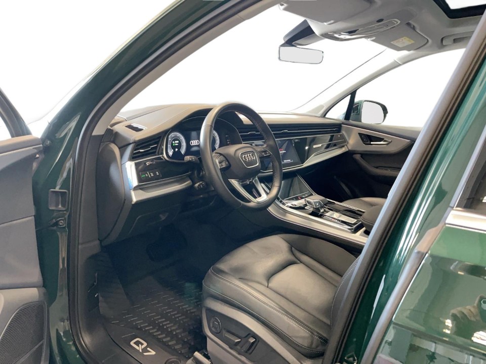 Audi Q7 55 TFSIe Quattro Tiptronic S-line (4)