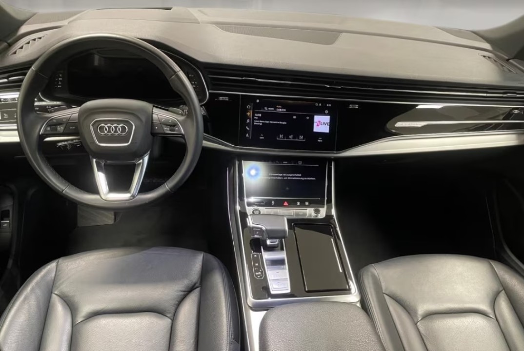 Audi Q7 55TFSI quattro S-Line (4)