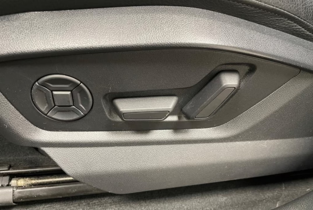 Audi Q7 55TFSI quattro S-Line - foto 8