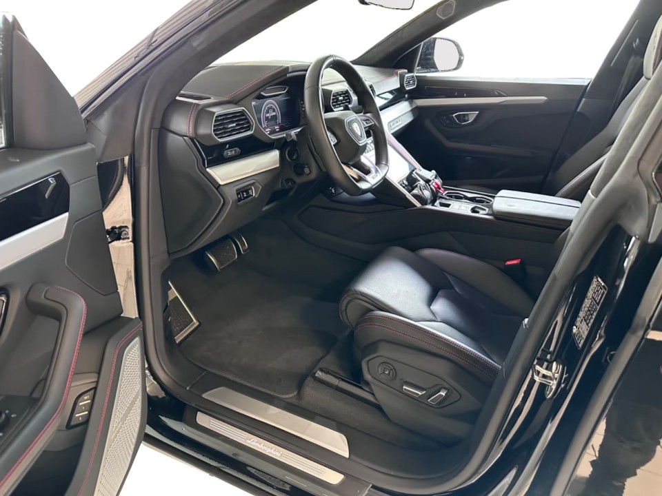 Lamborghini Urus - foto 10