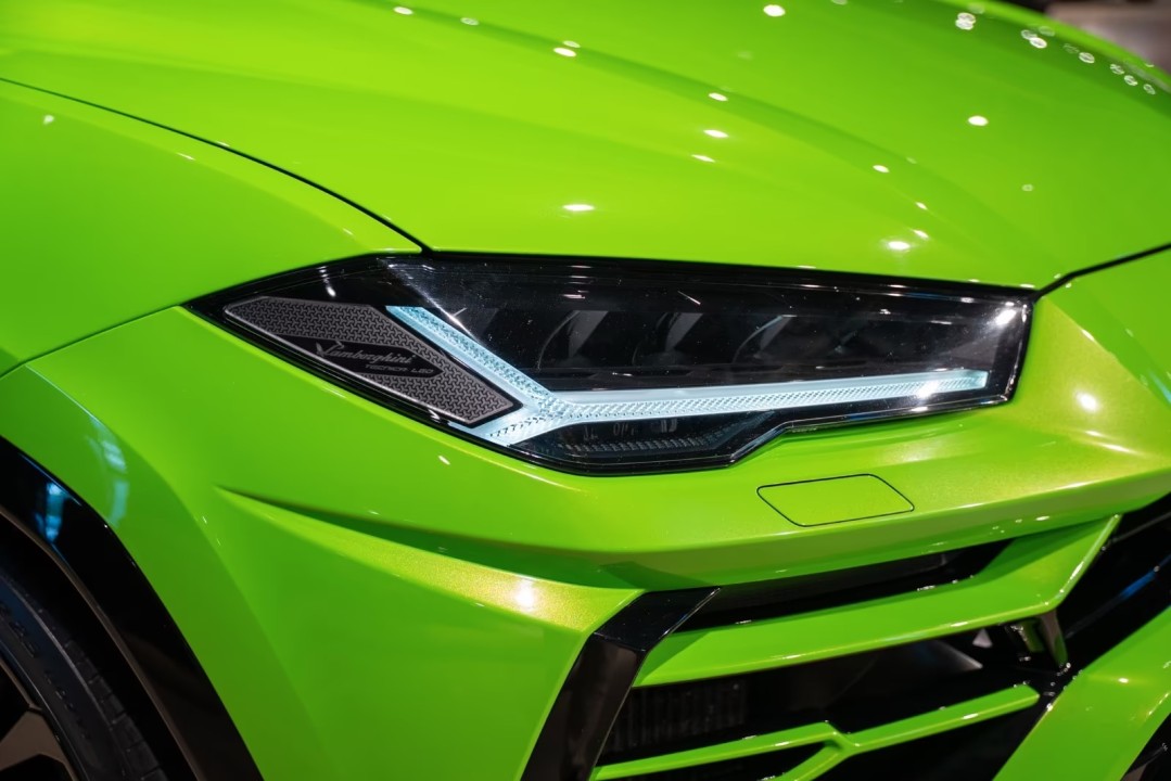 Lamborghini Urus - foto 25