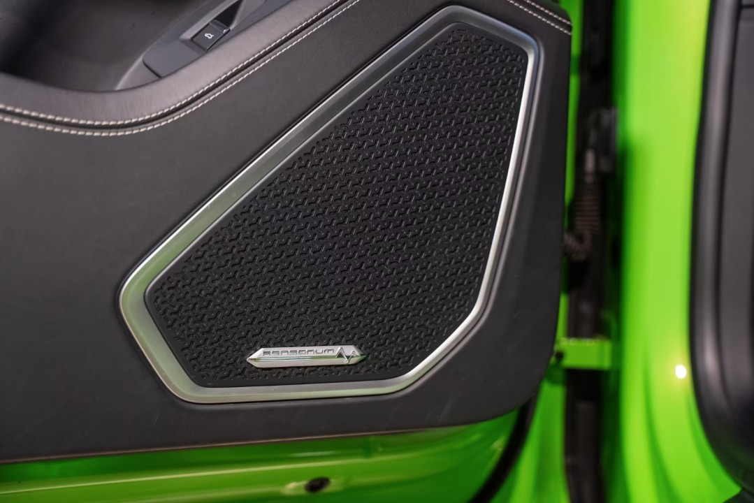 Lamborghini Urus - foto 20