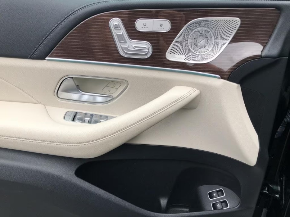 Mercedes-Benz GLE Coupé 350e 4MATIC AMG Line - foto 12